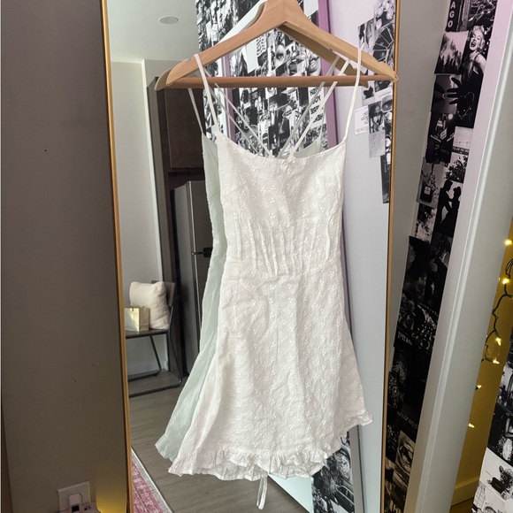 Beginning Boutique Dresses & Skirts - NWT BEGINNING BOUTIQUE WHITE MINI DRESS